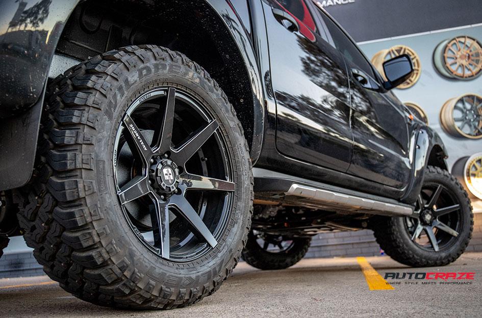 FORD RANGER AVALANCHE GLOSS BLACK MILLED ACCENTS